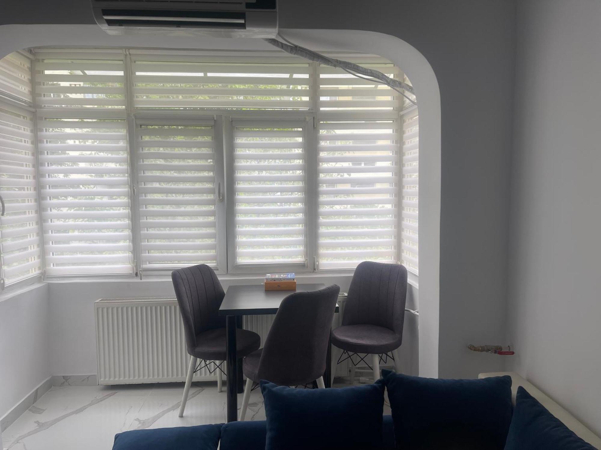 Carlitos Apt Râmnicu Vâlcea Exteriér fotografie